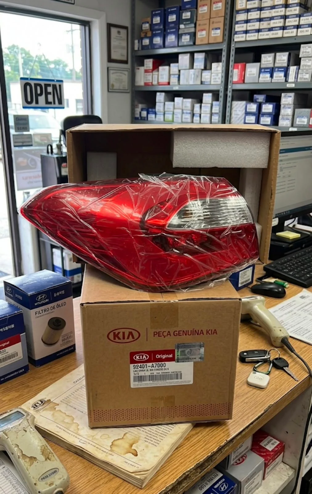 Lanterna traseira original Kia 92401-A7000